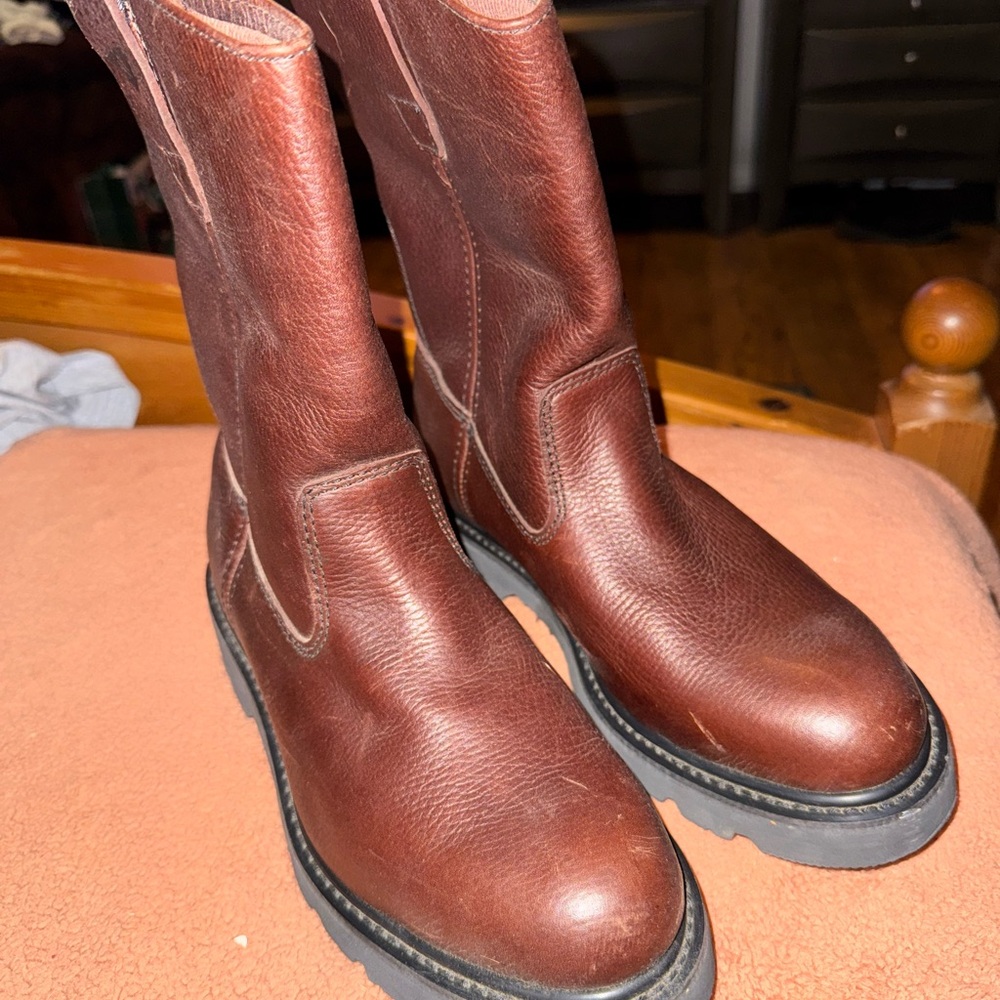 Brown Leather Mid-Calf Pull-On Boots